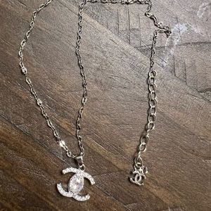 New Fashionable Necklace